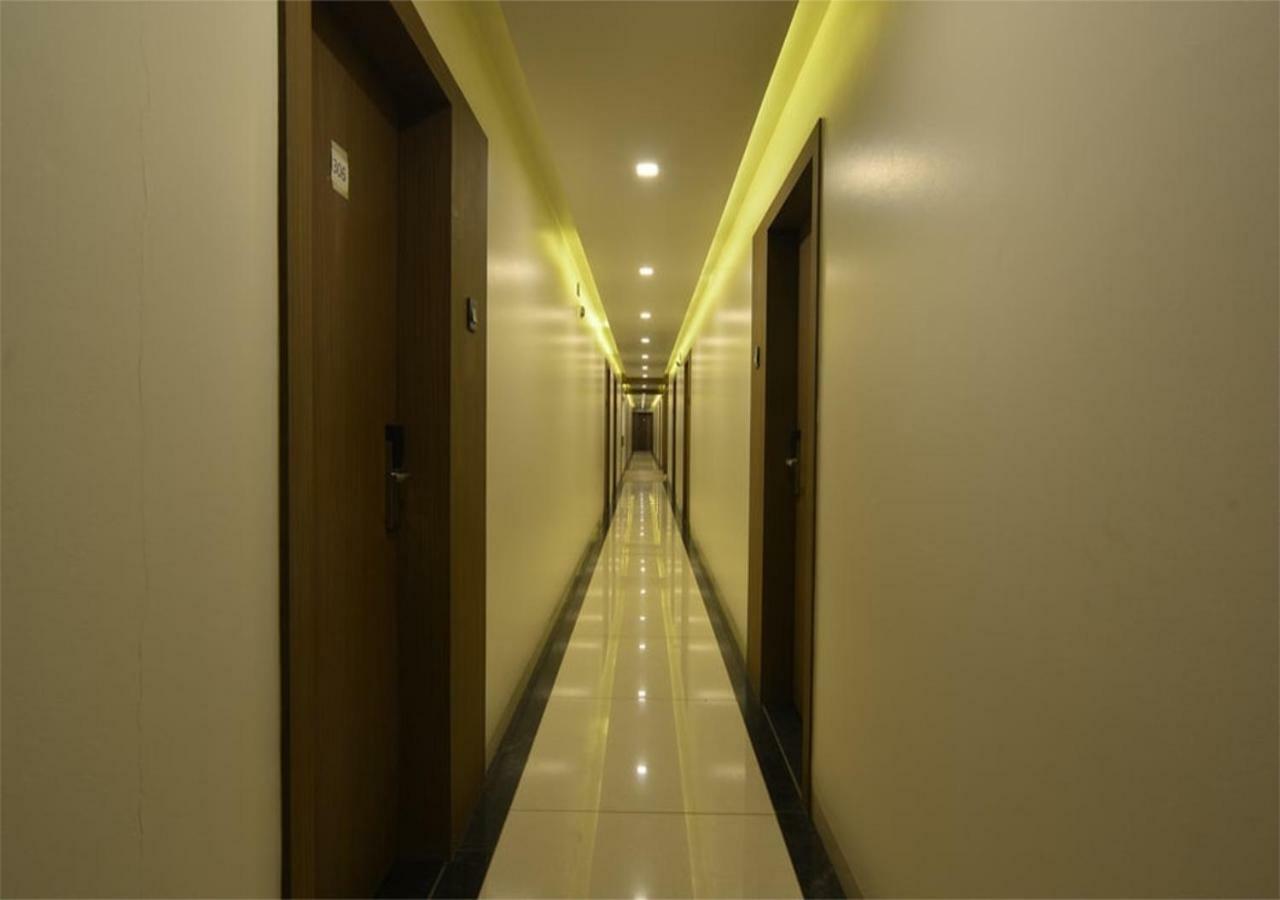 Hotel Jhankar Palace Dhule Ngoại thất bức ảnh